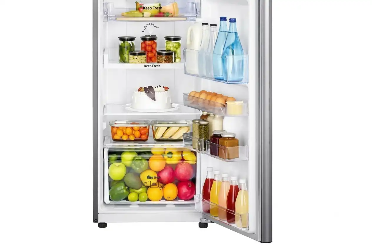Refrigerator kulkas untuk menyimpan makanan dan minuman dingin
